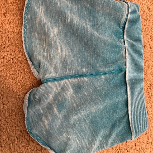 Girls Roxy shorts - Picture 3 of 3